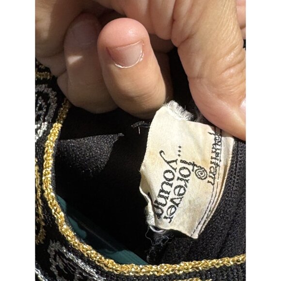 Vintage Forever Young Black Sleeveless Maxi Dress With Embroidered Trim - Picture 2 of 8